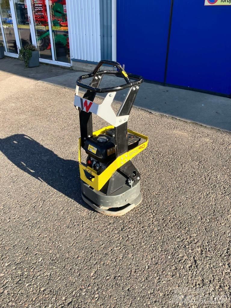 Wacker Neuson BRS 90 Vibrátorok
