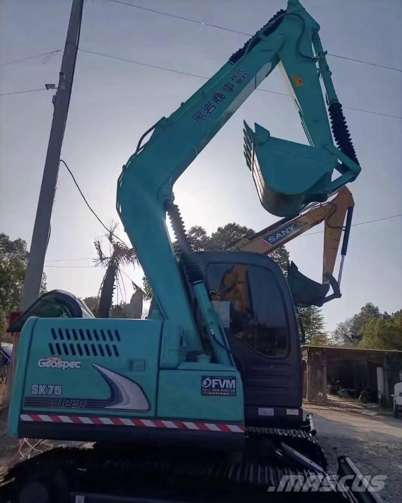 Kobelco 75 Lánctalpas kotrók