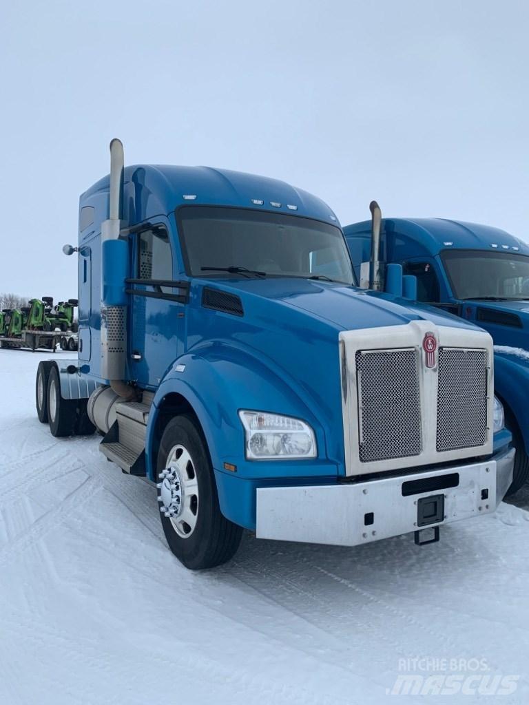 Kenworth T-880 Nyergesvontatók