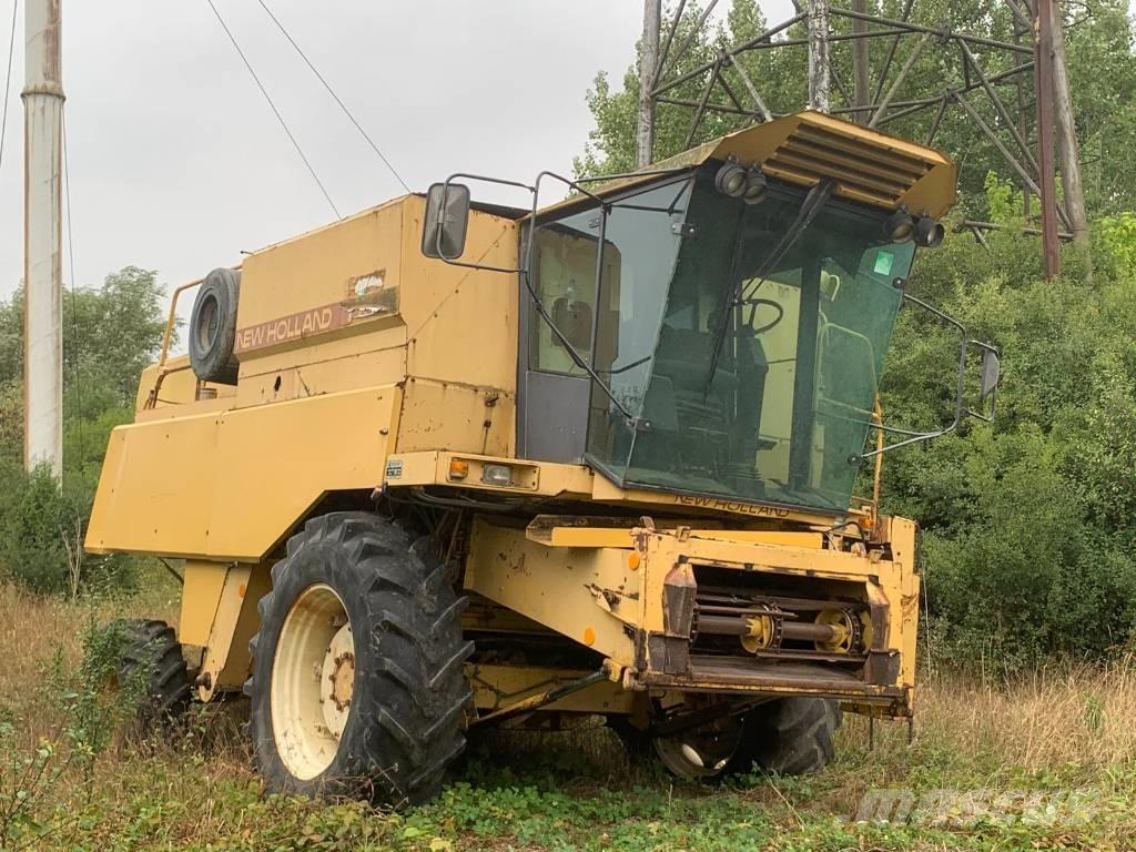New Holland TX 32 Kombájnok