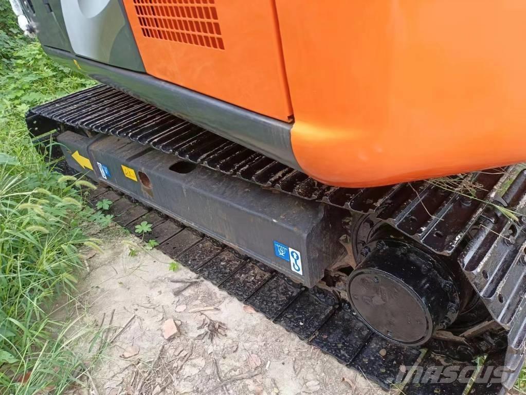 Hitachi ZX70 Mini kotrók < 7t