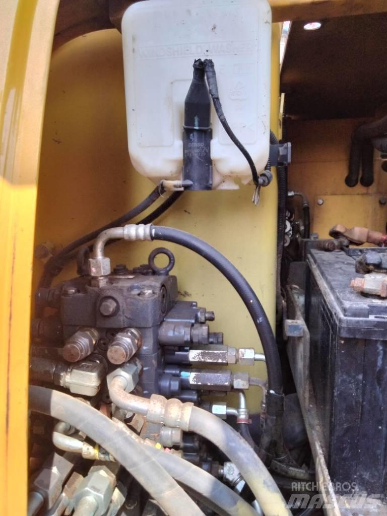 Komatsu PC 56 Mini kotrók < 7t