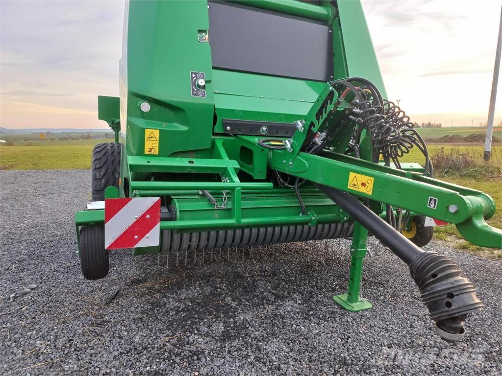 John Deere V461M Körbálázók