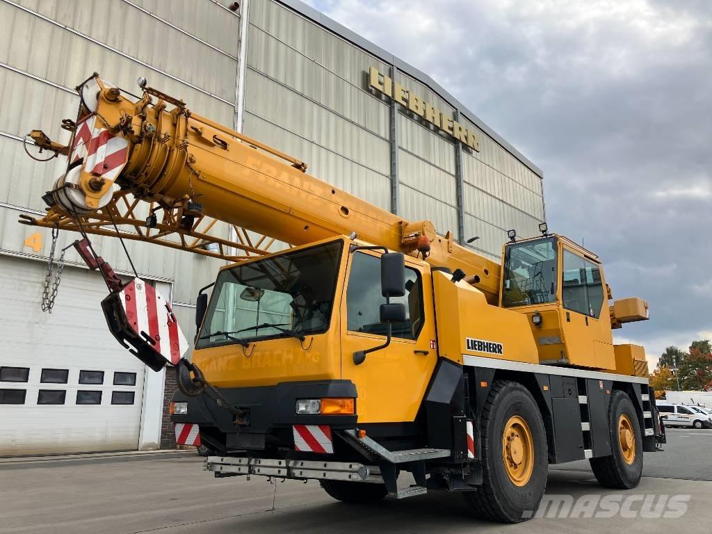 Liebherr LTM 1030-2 Terepdaruk