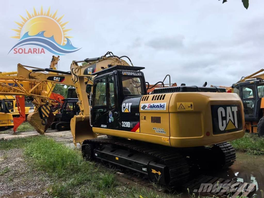 CAT 320D2L Lánctalpas kotrók
