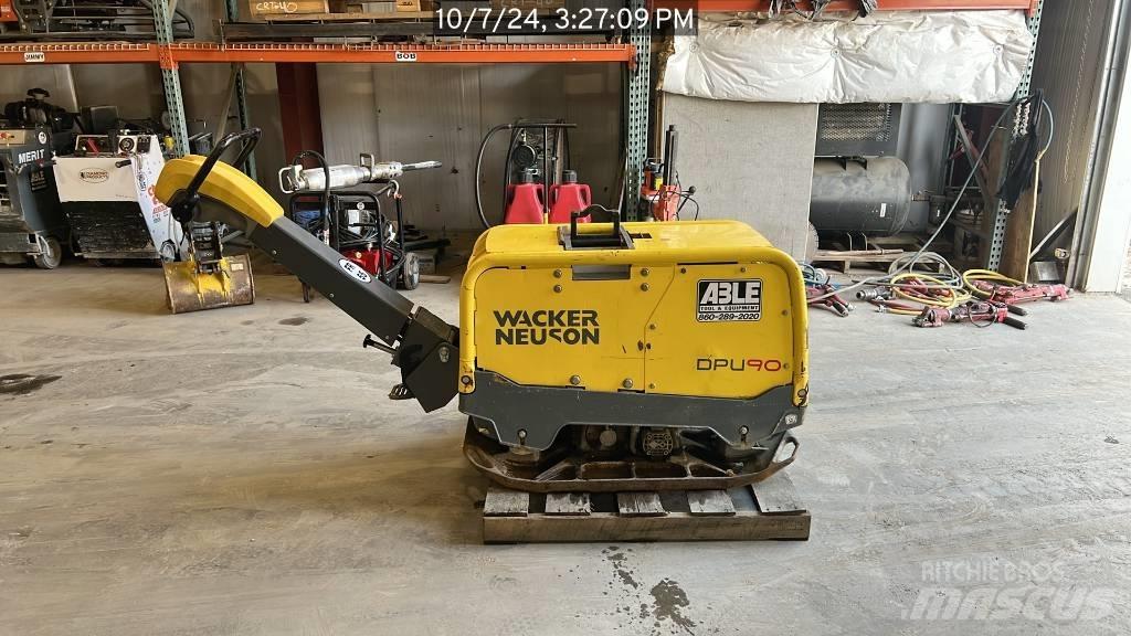 Wacker Neuson DPU 90 Vibrátorok