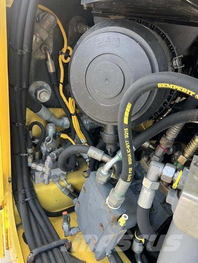 Bomag BW 161 AD-4 Ikerdobos hengerek