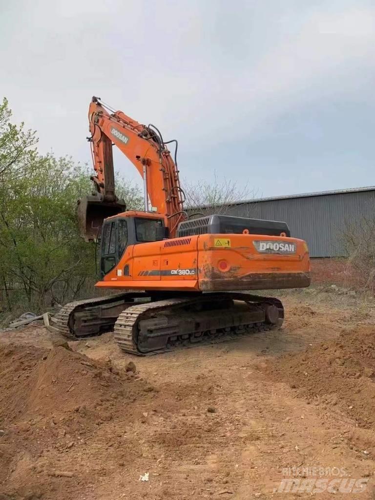 Doosan DX 380 LC Lánctalpas kotrók