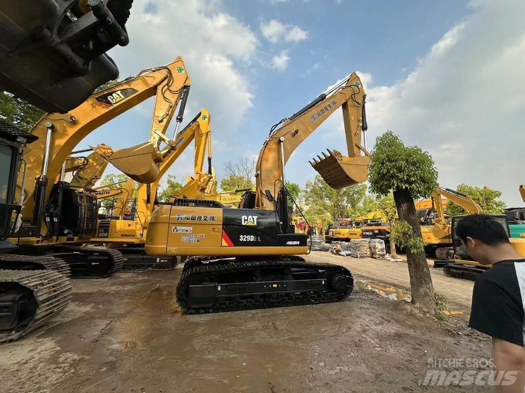 CAT 329 D Lánctalpas kotrók