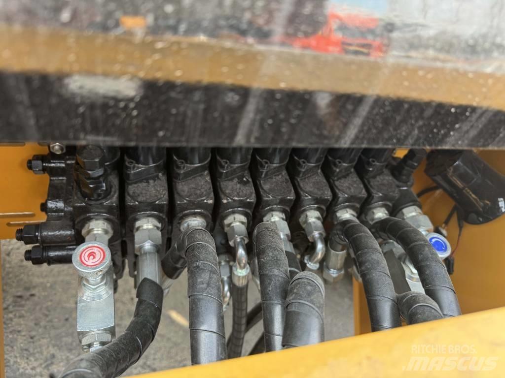 CAT 420 F Kotrórakodók