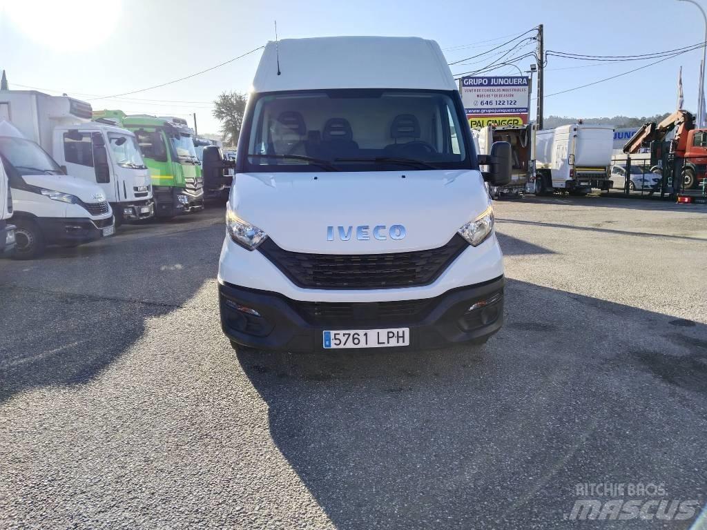 Iveco DAILY 35S16 Transporterek