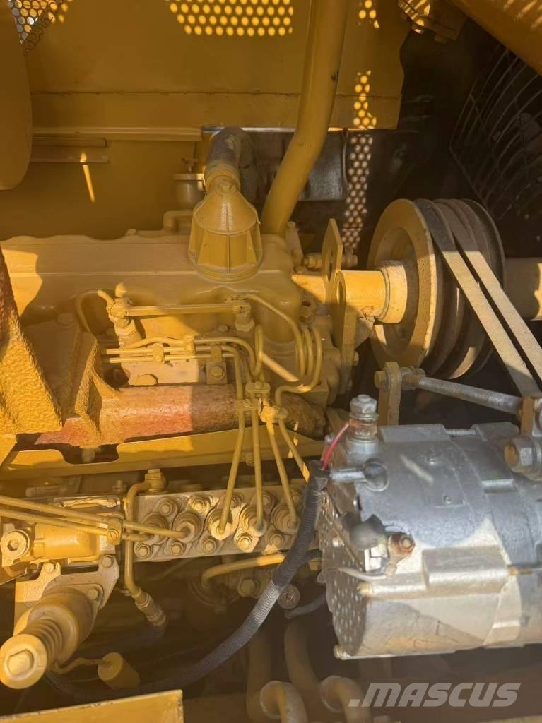 CAT D 7 G Gréderek