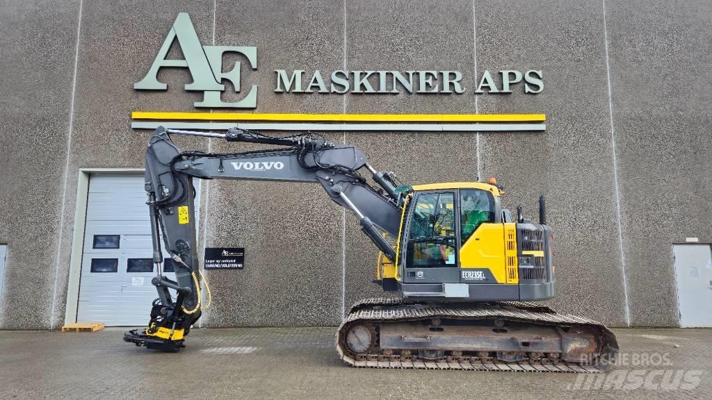 Volvo ECR 235 E L Lánctalpas kotrók