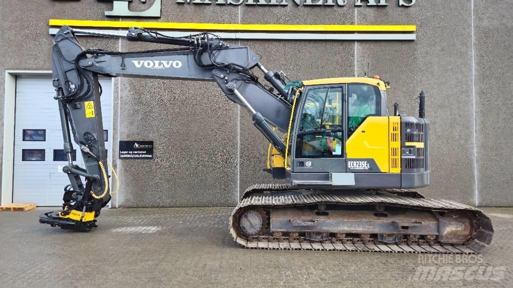 Volvo ECR 235 E L Lánctalpas kotrók