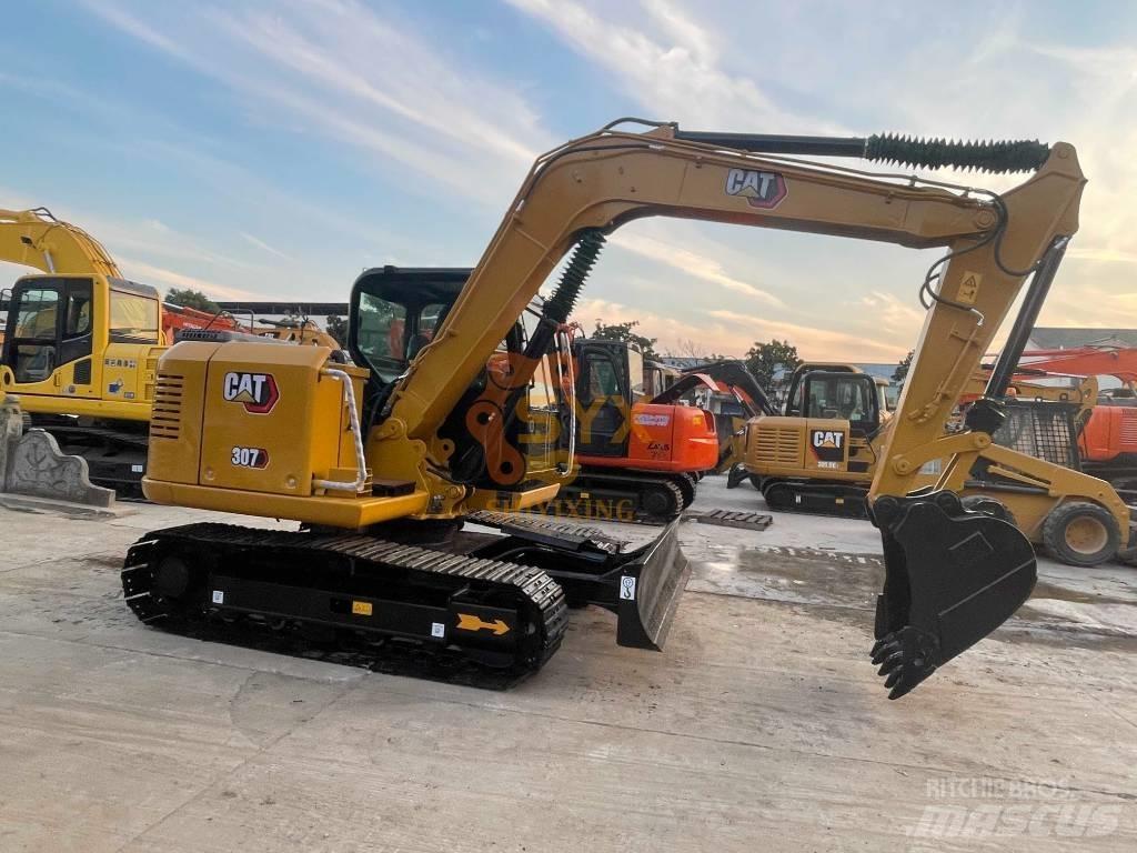 CAT 307 E Közepes (midi) kotrók 7 t - 12 t