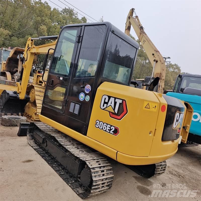 CAT 306 E Mini kotrók < 7t