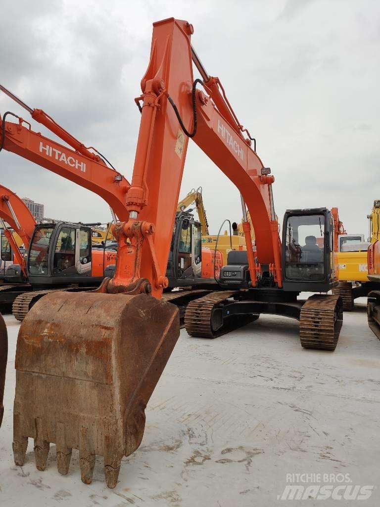 Hitachi ZX 210 H Lánctalpas kotrók