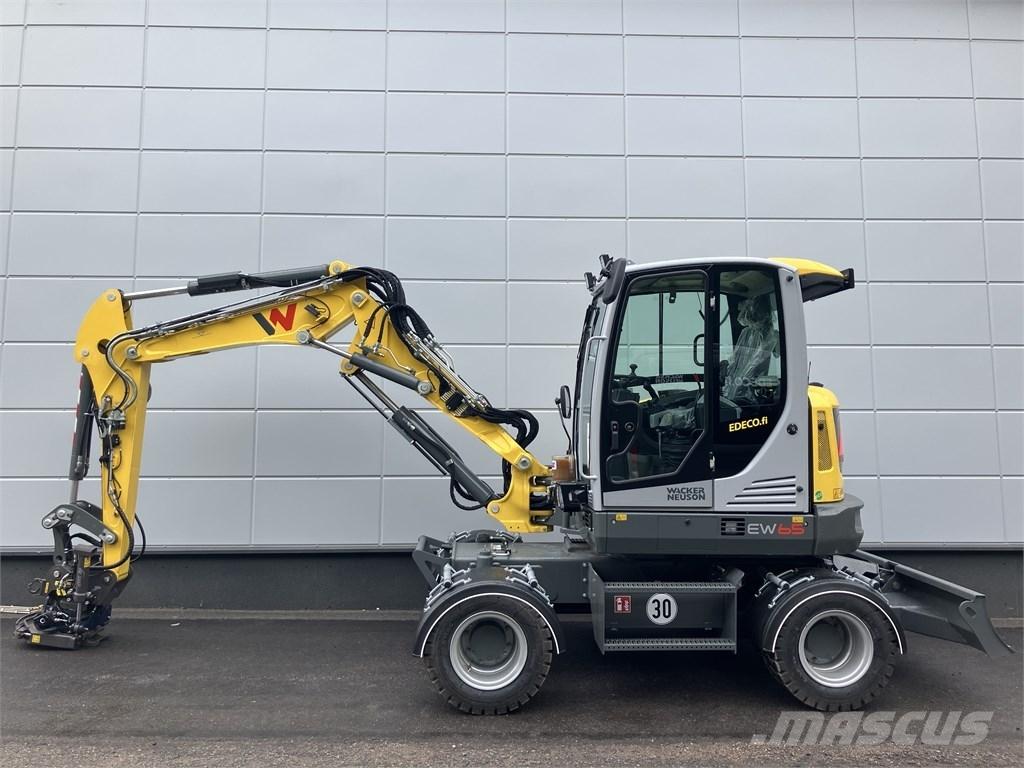 Wacker Neuson EW 65 Gumikerekes kotrók