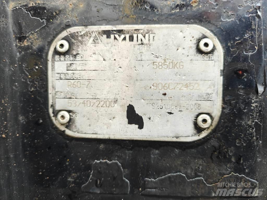 Hyundai R 60-7 Mini kotrók < 7t