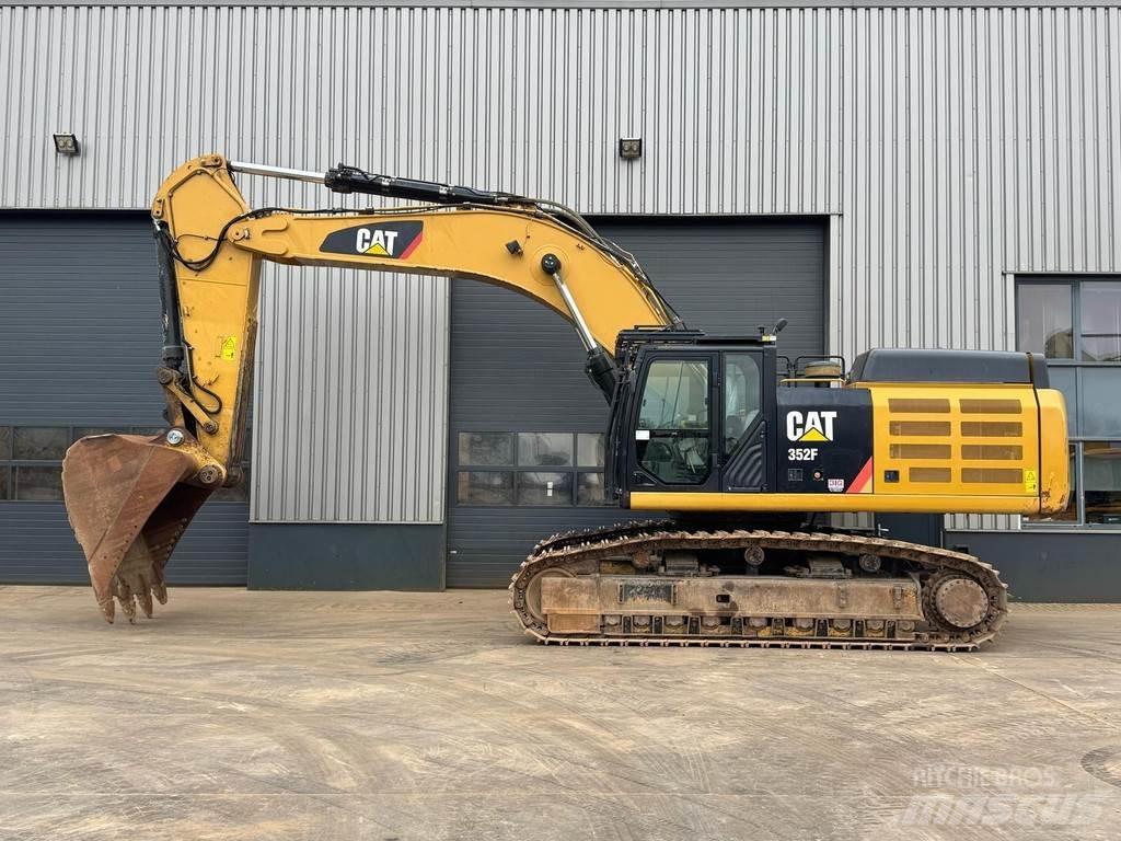 CAT 352F Lánctalpas kotrók
