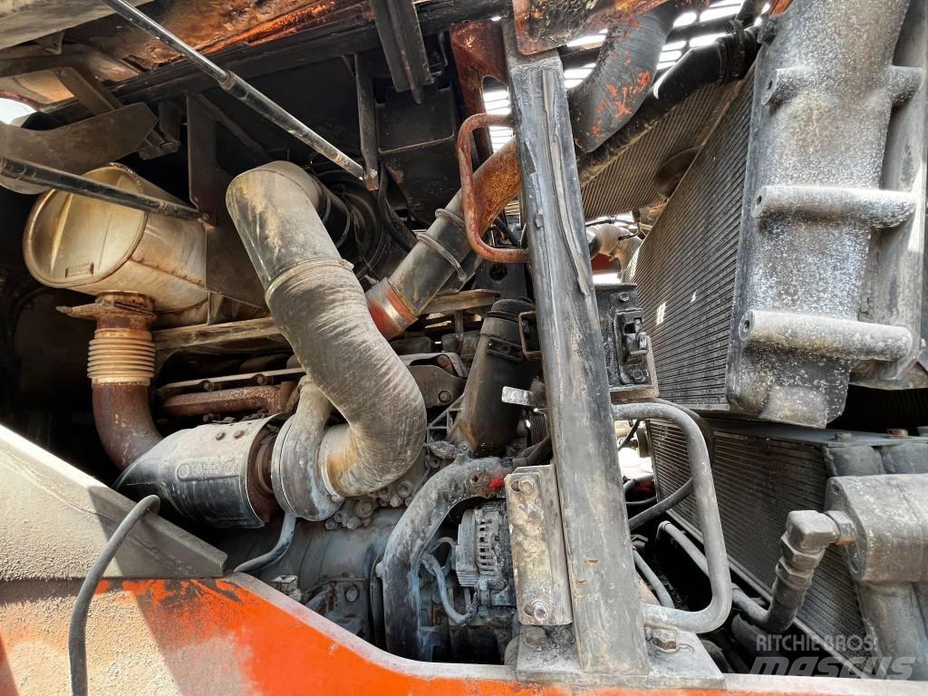 Hitachi ZW 310 Gumikerekes homlokrakodók