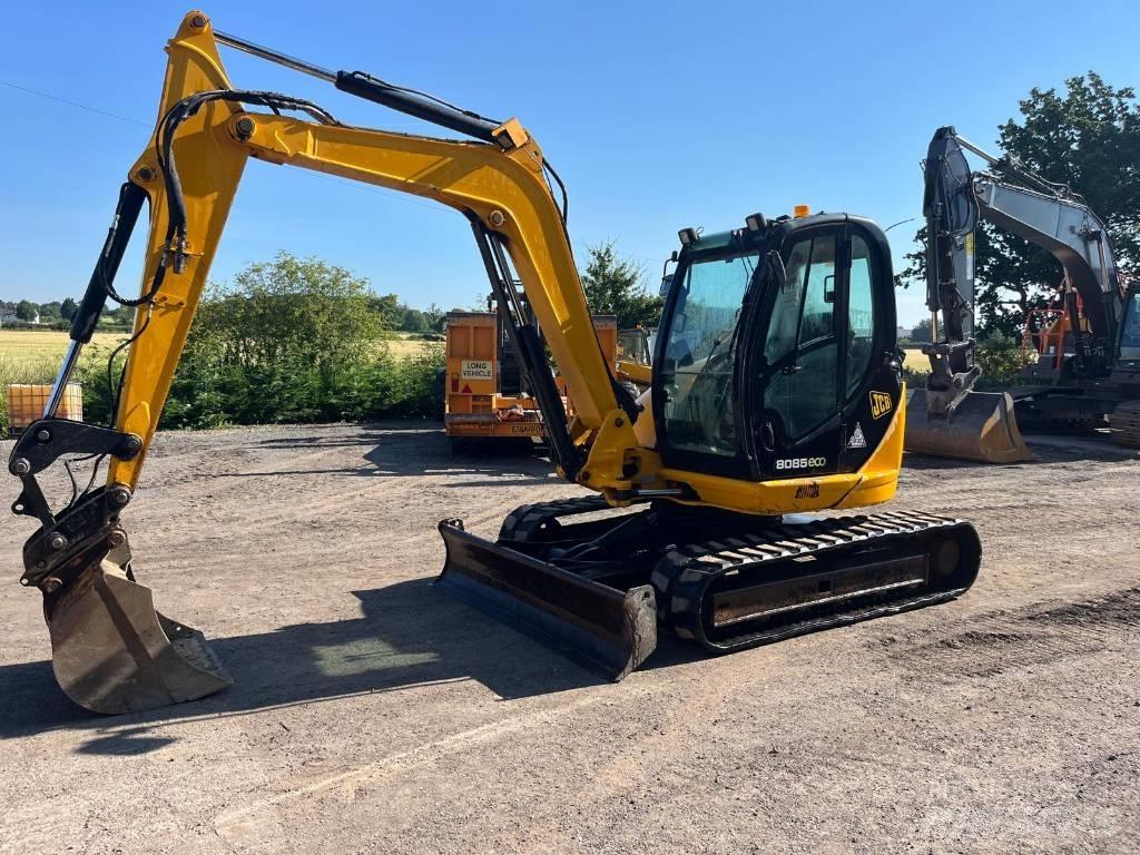 JCB 8085 ZTS Közepes (midi) kotrók 7 t - 12 t