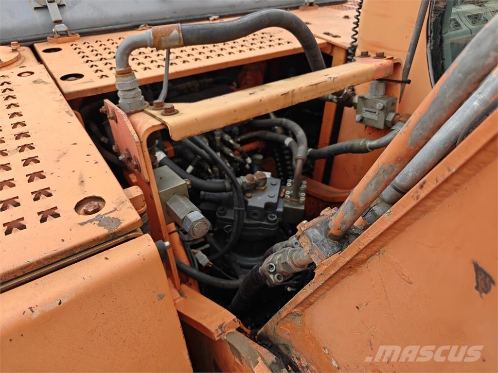 Doosan DX 225 LC Hosszú gém kotrók