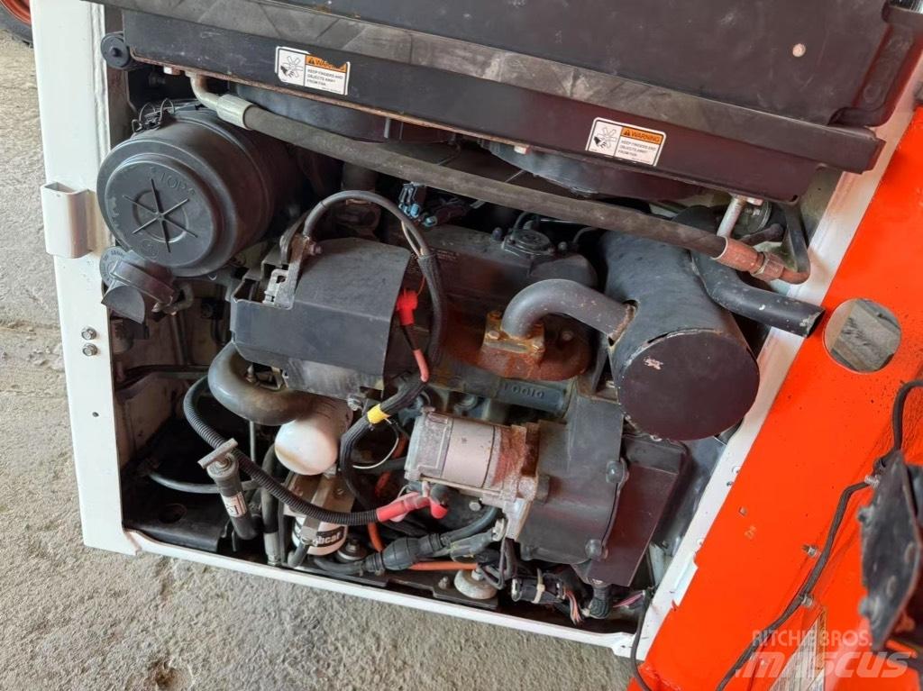 Bobcat S 70 Kompaktrakodók