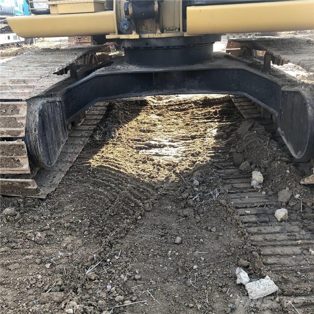 CAT 307E2 Közepes (midi) kotrók 7 t - 12 t
