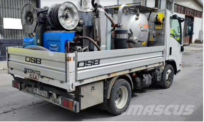 Isuzu N 1R 87A Dobozos teherautók