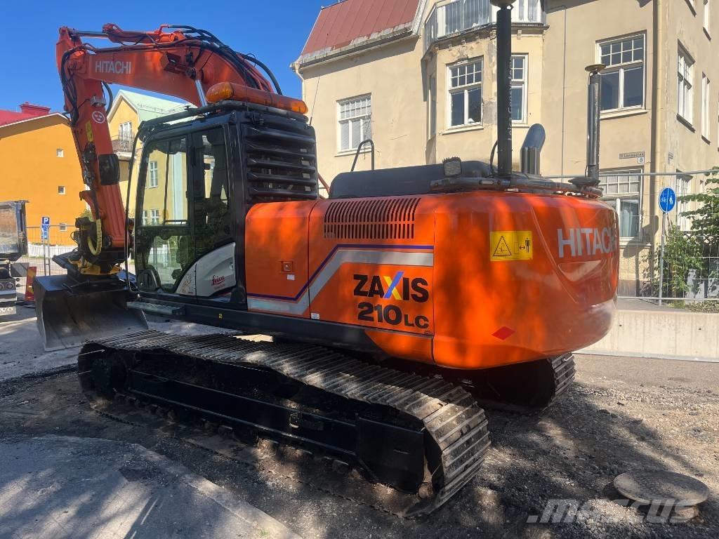 Hitachi ZX 210 Lánctalpas kotrók