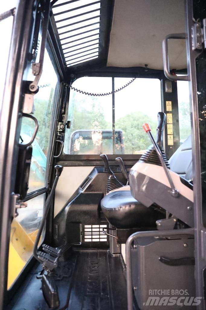 Komatsu PC 56-7 Mini kotrók < 7t