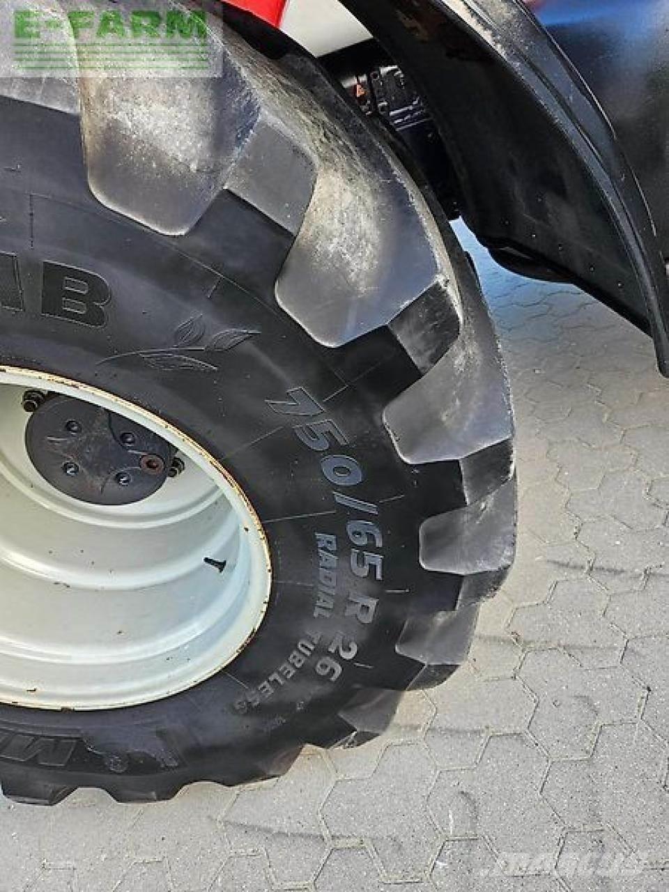 Valtra s 280 Traktorok