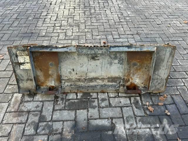 Bobcat bak CAT Kanalak