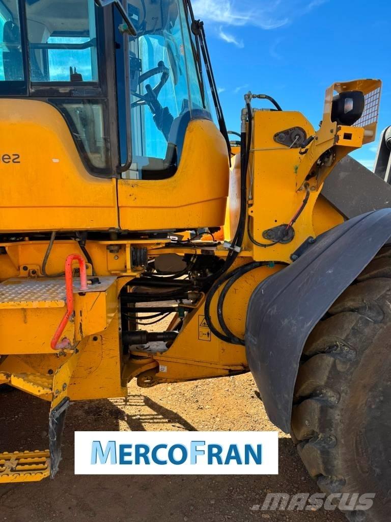 Volvo L 90 G Gumikerekes homlokrakodók