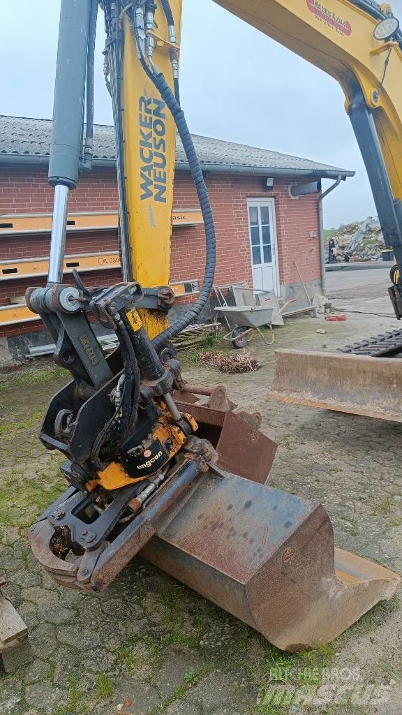 Wacker Neuson 6003 Mini kotrók < 7t