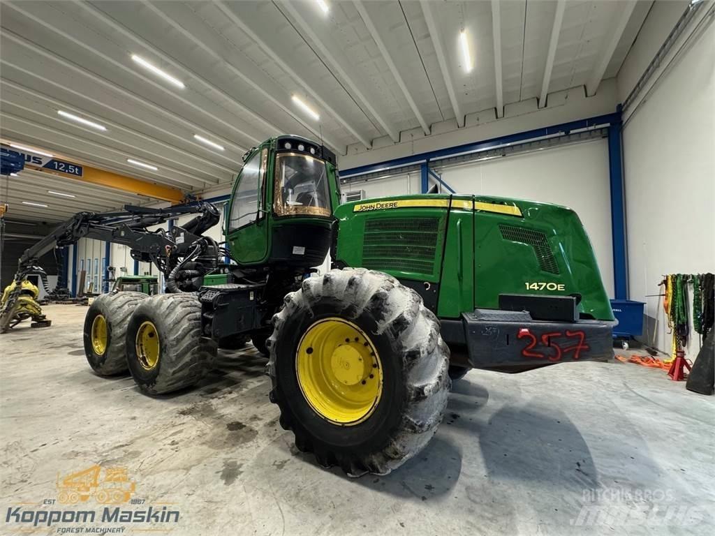 John Deere 1470E Betakarítók