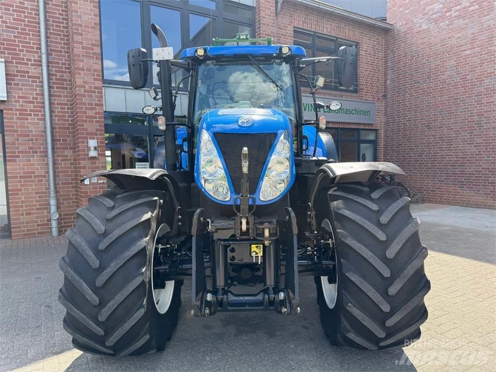 New Holland T7.220 Traktorok