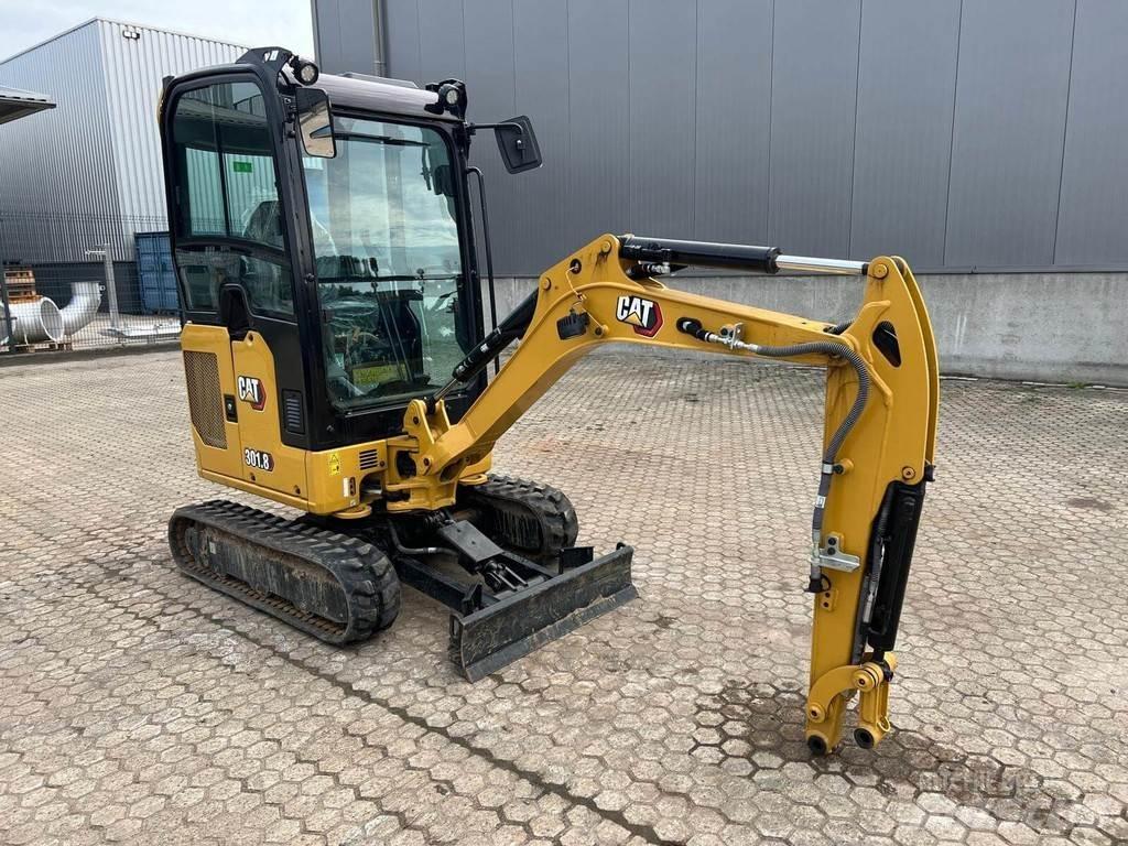 CAT 301.8 Mini kotrók < 7t