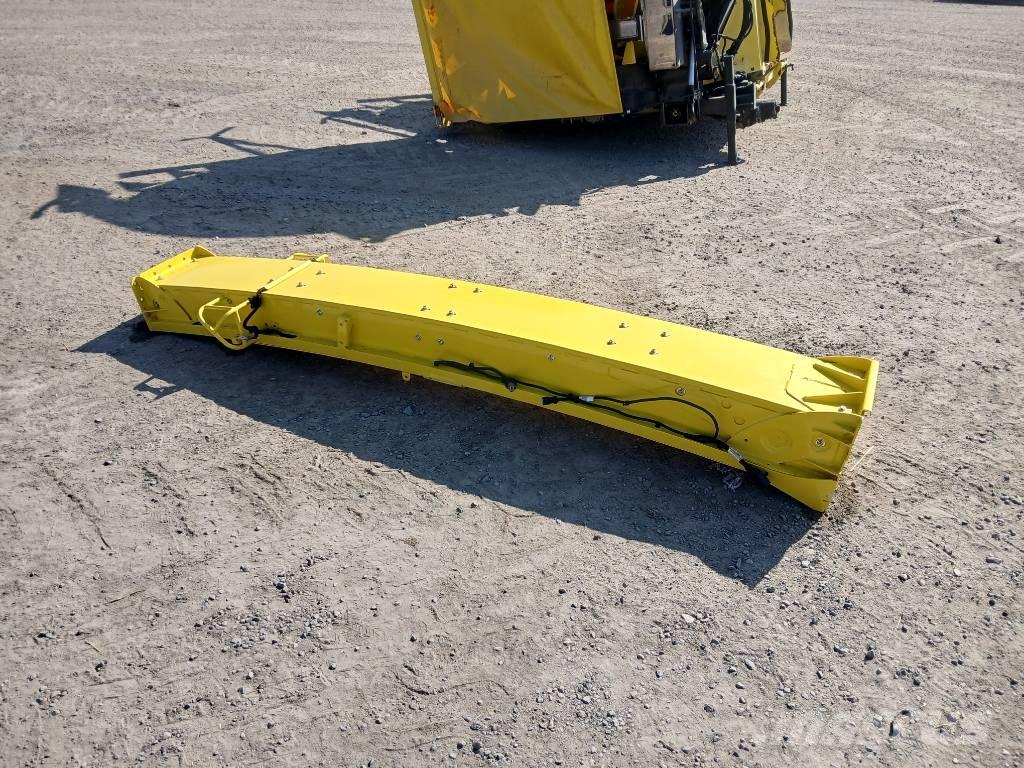 John Deere 460 Plus Önjáró szecskázók