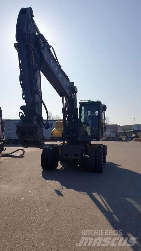 Volvo EW 210 C Gumikerekes kotrók
