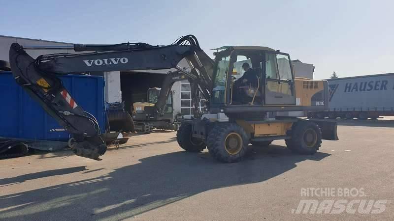 Volvo EW 210 C Gumikerekes kotrók