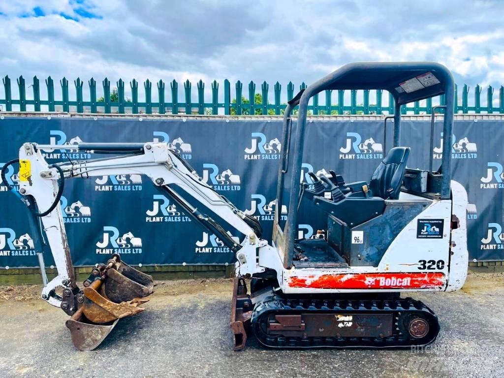 Bobcat 320 Mini kotrók < 7t