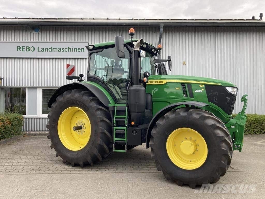 John Deere 6R 250 Traktorok