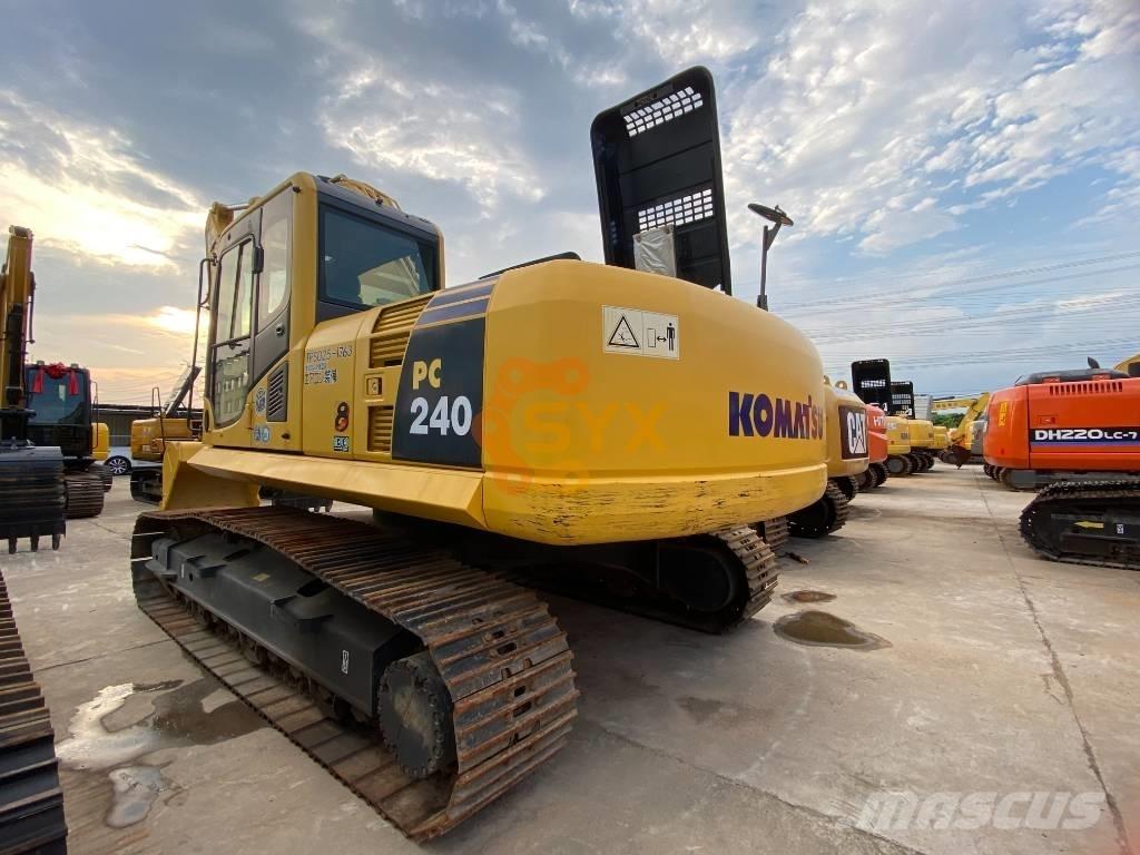 Komatsu PC 240 Lánctalpas kotrók