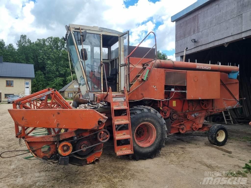 Laverda M152 Kombájnok