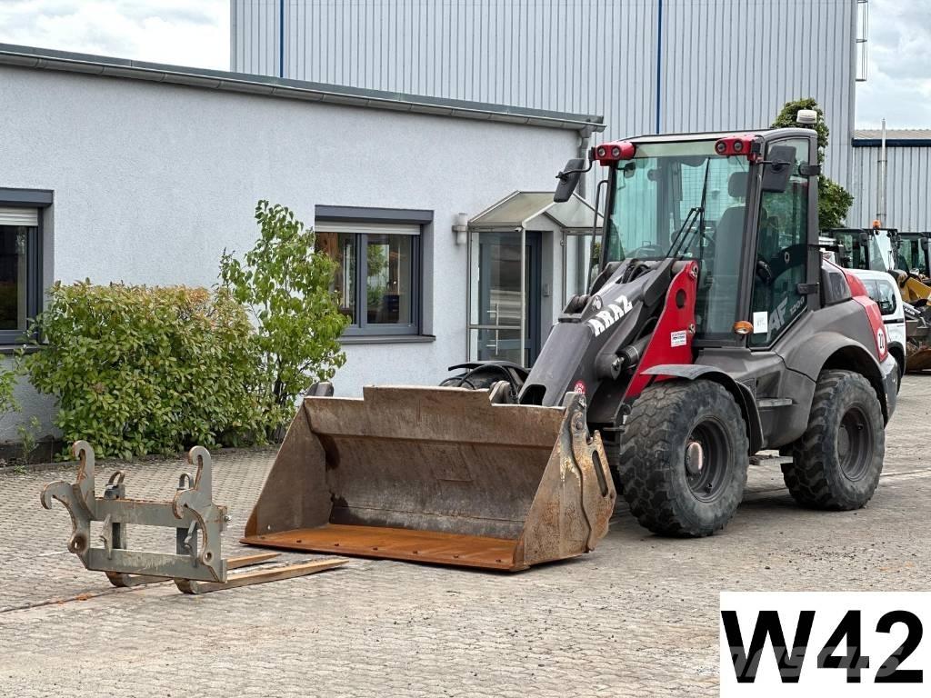 Mecalac AF 1200 Gumikerekes homlokrakodók