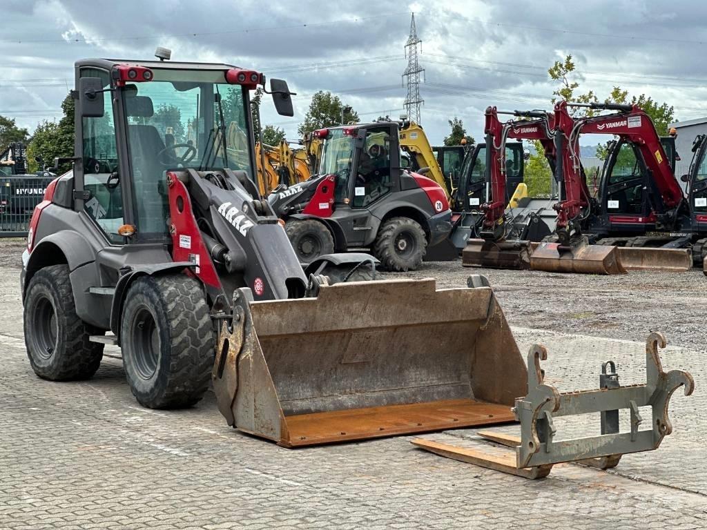 Mecalac AF 1200 Gumikerekes homlokrakodók