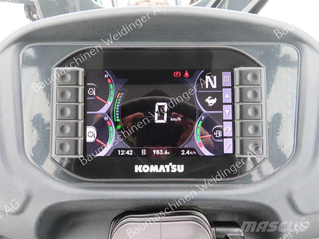 Komatsu WA 70 M-8 Gumikerekes homlokrakodók