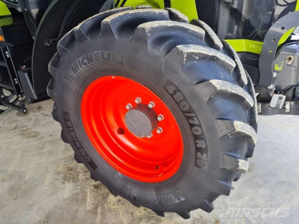 CLAAS 530 cmatic cis+ Traktorok
